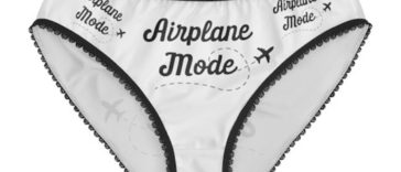 Man From Florida Pulled From Plane for Wearing Panties As a Mask, Again
