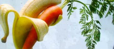 Penises Showing Up Mildly in Public Is Now An Official Subreddit