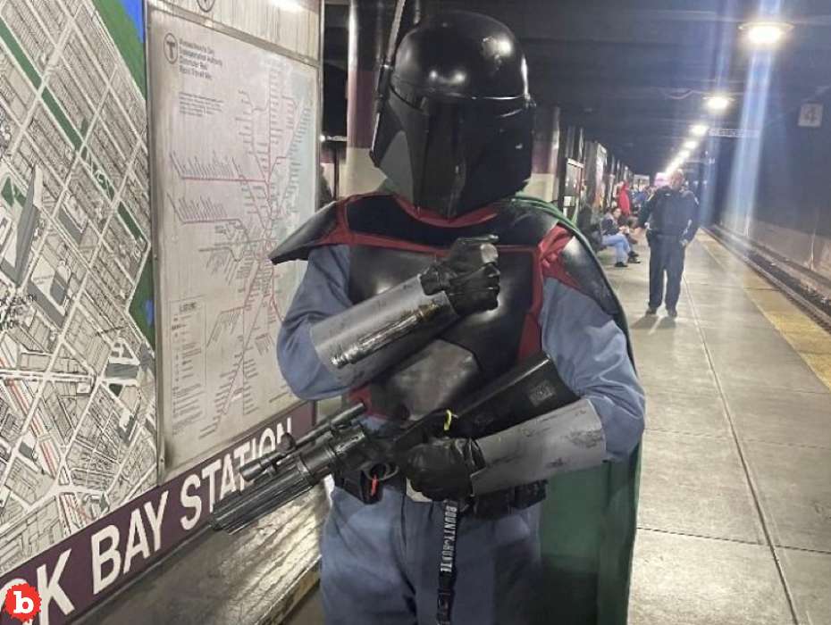 Boston Cops Called to Train Station, Find “Armed” Boba Fett