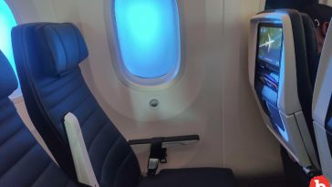 Paying For a Window Seat Doesn't Get You a United Airlines Window